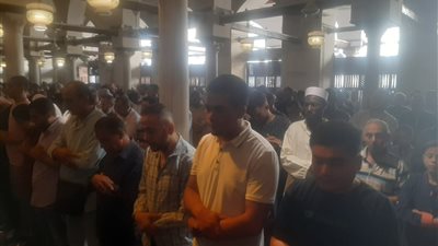آلاف المصلين بالجامع الأزهر يؤدون صلاة الغائب على شهداء فلسطين