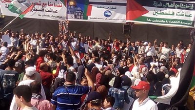  فلسطين حرة.. ميدان المؤسسة بشبرا الخيمة يحتشد بالآلاف دعما للقضية الفلسطينية|صور 