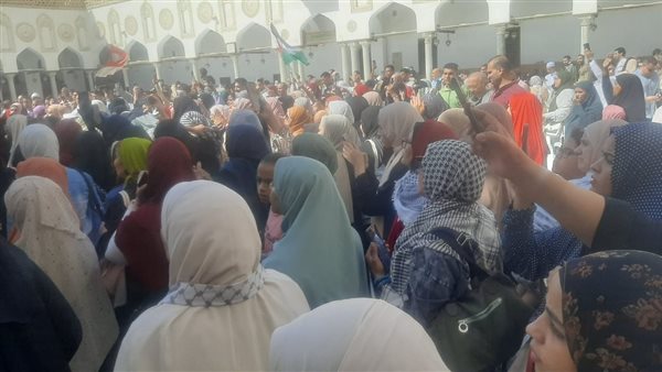 بالروح بالدم نفديك