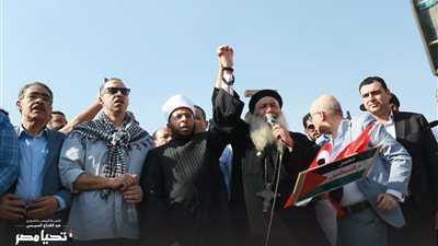 بوقفة احتجاجية حاشدة.. حملة السيسي الانتخابية تعلن رفضها قصف غزة وتؤيد القيادة السياسية لحفظ الأمن القومي