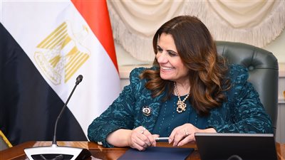 أبرزها إعادة مبادرة استيراد السيارات.. حصاد وزارة الهجرة في أسبوع