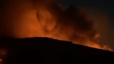 نشوب حريق بمصنع أخشاب في أبو النمرس.. والدفع بسيارات إطفاء للسيطرة عليه | بث مباشر