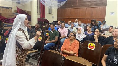 العمل: ندوة للتوعية بدور المرأة وتمكينها اقتصاديا بالغربية