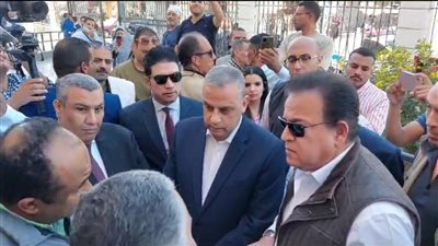 خلال زيارته للمحافظة.. وزير الصحة يتفقد مستشفى جهينة المركزي بسوهاج | صور