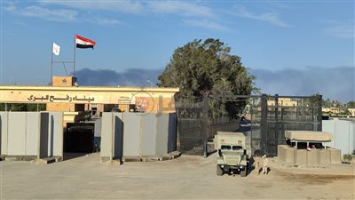 مراسل القاهرة 24 من رفح: انفجارات واسعة وعنيفة تهز سماء غزة قبل استلام المساعدات