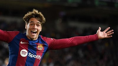 بعمر 17 عاما.. مارك جويو يدخل تاريخ نادي برشلونة