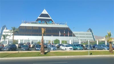 بينهم 7 سائحين.. إصابة 10 أشخاص في انقلاب سيارة سفاري بشرم الشيخ│أسماء