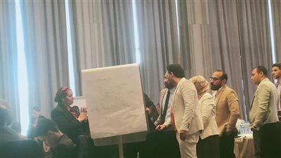 خبراء يقترحون حلولًا لتقليل مشكلة ضعف القراءة والكتابة لدى الطلاب