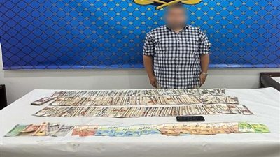 القبض على عامل لإتجاره في النقد الأجنبي بالقاهرة