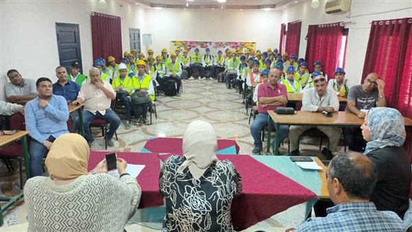 جانب من الندوة