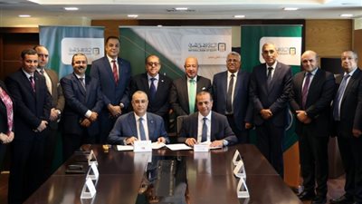 البنك الأهلي يوقع عقدا لتغطية مخاطر عدم السداد للمشروعات الصغيرة والمتوسطة ومتناهية الصغر
