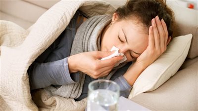علاج سيلان الأنف.. 8 علاجات في المنزل أبرزها شرب السوائل الدافئة