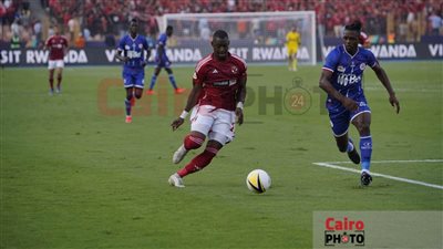 نتيجة مباراة الأهلي وسيمبا التنزاني.. التعادل السلبي يحسم الشوط الأول