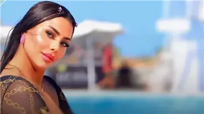 تتعمد إثارة الشباب بأوضاع مخلة.. بلاغ يتهم الراقصة حورية بالتحريض على الفسق والفجور