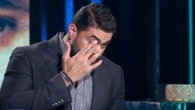 خالد سليم باكيًا: مش مصدق اللي بيحصل لأطفال غزة وبدعي ربنا يوقف المجزرة