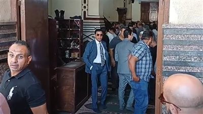 غياب كريم محمود عبد العزيز.. تشييع جثمان خاله من مسجد عمر مكرم إلى مثواه الأخير| بث مباشر