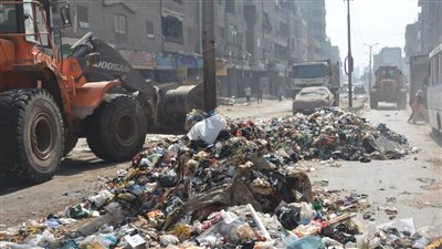 محافظ القليوبية يتابع أعمال إزالة الإشغالات بأحياء شبرا الخيمة 