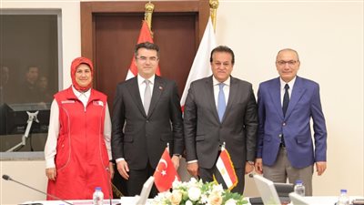 وزير الصحة يبحث مع السفير التركي إيصال المساعدات الطبية لغزة