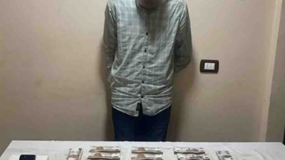 خان مكان أكل عيشه.. القبض على مندوب شركة شحن استولى على مبالغ مالية 