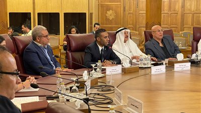 محمود المملوك خلال ندوة غزة بالجامعة العربية: الغرب يزيف الحقائق والبعض هنا تفرغ للمزايدات والتراشق الإعلامي