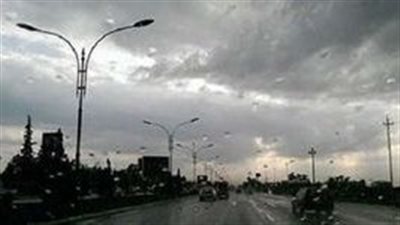 برق ورعد.. منخفض جوي يضرب الإمارات ويتسبب في عدم استقرار الأحوال الجوية | بث مباشر