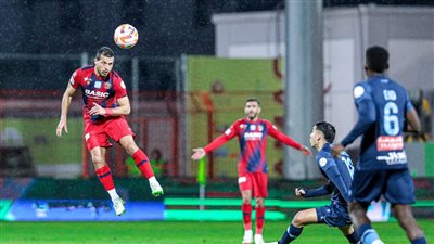 طارق حامد يصنع هدفا في تعادل ضمك أمام الفتح بالدوري السعودي للمحترفين