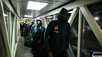 بعثة الأهلي تصل إلى جنوب إفريقيا استعدادًا لمواجهة صن داونز | صور