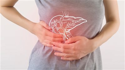 الانتفاخ والإمساك.. علامات منبهة لأمعاء غير صحية