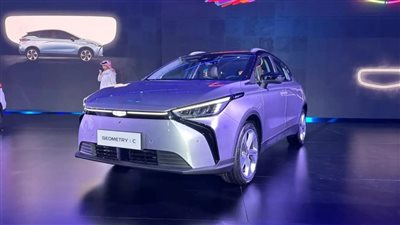 جيلي الصينية للسيارات ترفع هدف المبيعات لعام 2024 