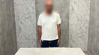 متلبسًا بالدولارات.. القبض على تاجر عملة بمدينة نصر 