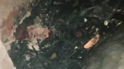 جهات التحقيق تعاين حريق مخزن خشب بميدان الحلمية