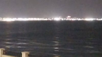 سحب كثيفة وأمواج مرتفعة.. تقلبات جوية تضرب السويس تزامنًا مع تحذيرات الأرصاد | بث مباشر