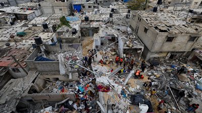 استشهاد 3 عناصر من الدفاع المدني خلال محاولة إنقاذ صحفي بخان يونس