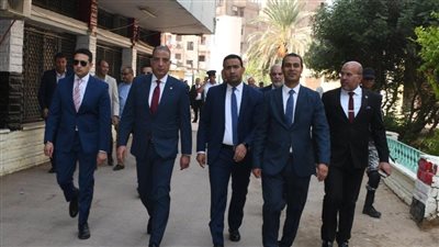 محافظ الفيوم يفتتح وحدتي التصلب المتعدد وتفتيت الحصوات بالمستشفى العام