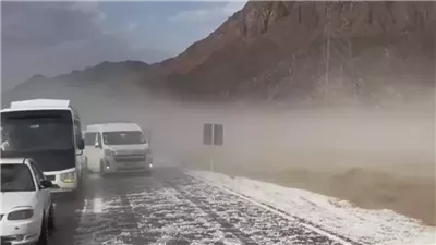 بعد السيول الغزيرة.. غلق طريق شرم الشيخ - دهب في الاتجاهين