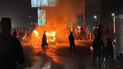 محملة بأنتريه.. السيطرة على حريق التهم سيارة ربع نقل بالدقهلية 