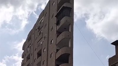 عمارة الـ LCD.. قصة أغرب عقار نحيف في كفر الشيخ | بث مباشر