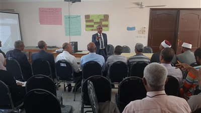موفد قطاع المعاهد يتفقد التدريبات التربوية بمنطقة الإسكندرية الأزهرية