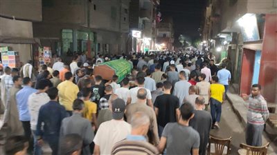 في 5 نعوش.. تشييع جثامين ضحايا انهيار منزل جزيرة شندويل بسوهاج