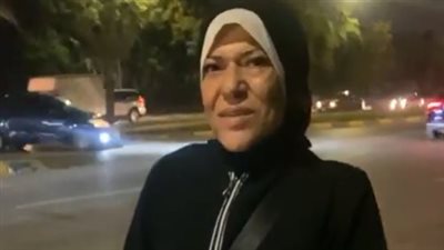 سورية تعمل ببيع الحلويات على عربة صغارها بالشيخ زايد: شغالة بقالي 5 سنين | بث مباشر 