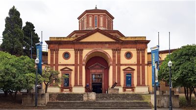 متحف أثري يفتح أبوابه أمام العراة في إسبانيا