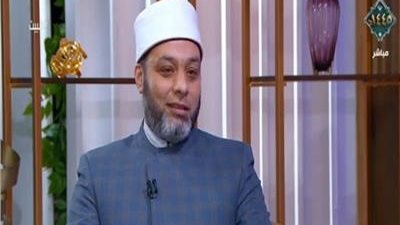 عالم أزهري: لا يجوز أن تحكى الزوجة لأمها مشاكلها مع زوجها للاستفادة من خبرتها