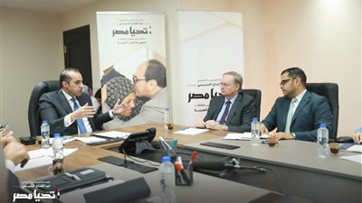 حملة السيسي الانتخابية تستقبل ممثل الاتحاد الأوروبي بمقرها الرسمي