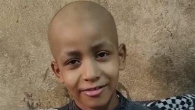 يوسف محارب السرطان بالشرقية: نفسي أقابل محمد صلاح وأتصور معاه.. وبتمنى ربنا يشفيني| بث مباشر