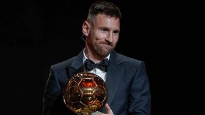 تصويت الصحفيين.. كيف حصد ميسي الكرة الذهبية على حساب هالاند؟