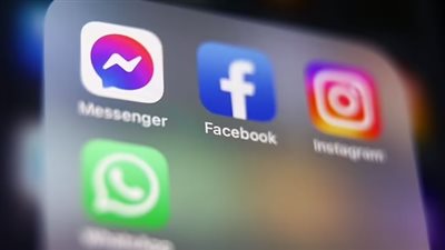 مستخدمون يهددون بحذف التطبيقات بسبب طرح ميتا اشتراكات بـ 10 يورو لمحو الإعلانات بـ فيس بوك وإنستجرام 