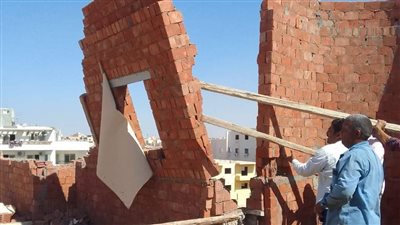 وزير الإسكان يصدر قرارين لإزالة مخالفات بناء: لن نسمح بتكرار هذه الظاهرة المدمرة لثروتنا العقارية 
