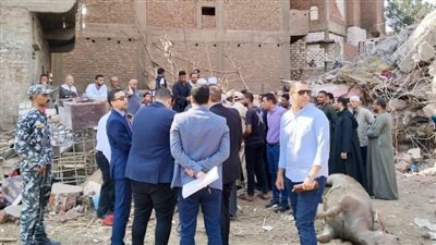 معاينة النيابة الإدارية لعقار سوهاج المنهار: قديم ودون ترخيص