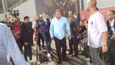 محمود الخطيب يحضر مران الأهلي الأخير قبل مواجهة صن داونز