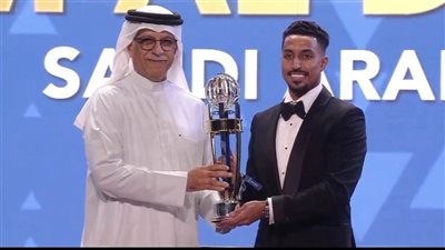 رسميا.. سالم الدوسري أفضل لاعب في آسيا لعام 2022